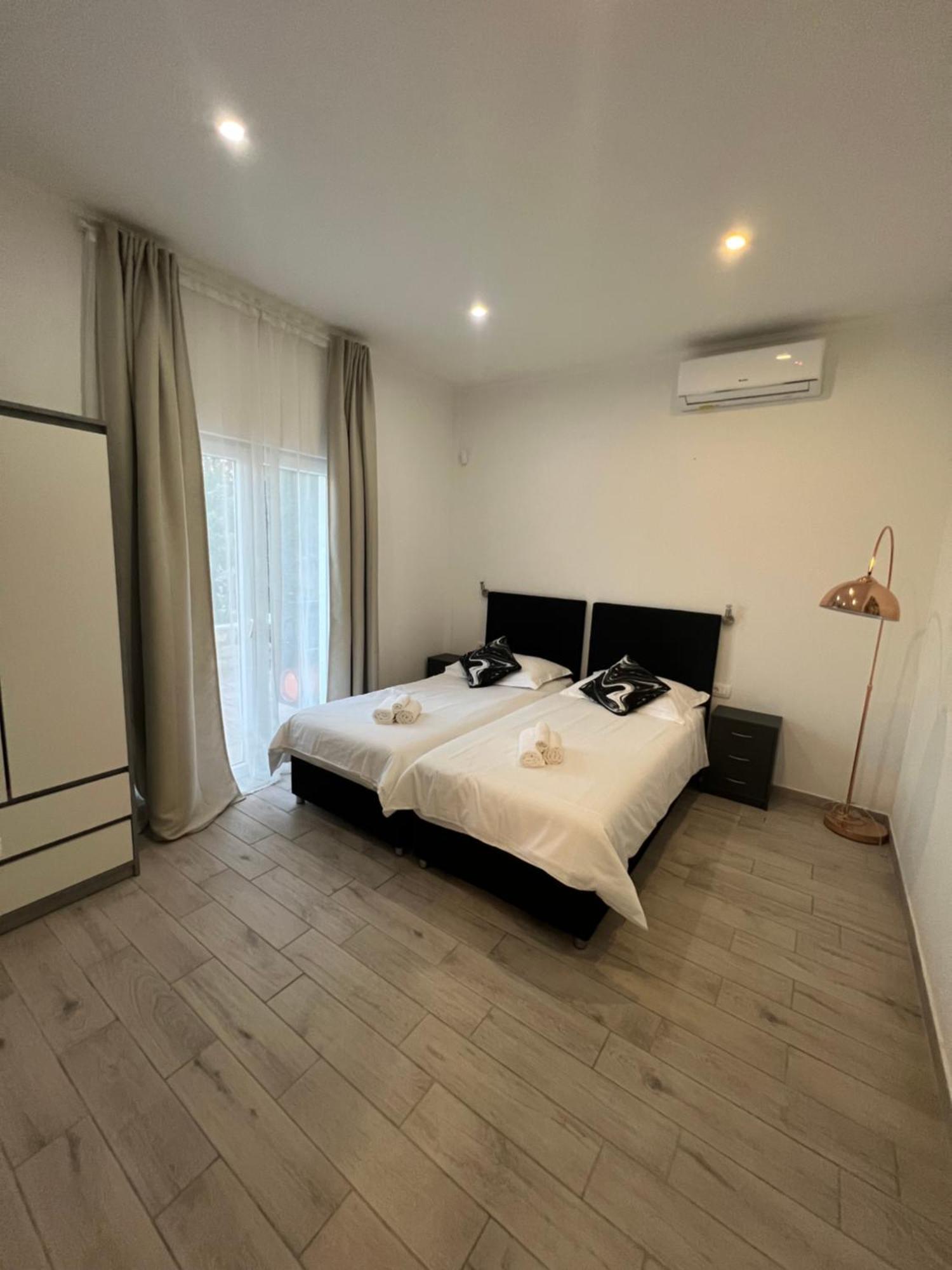 Villa Maci Kaštela Esterno foto