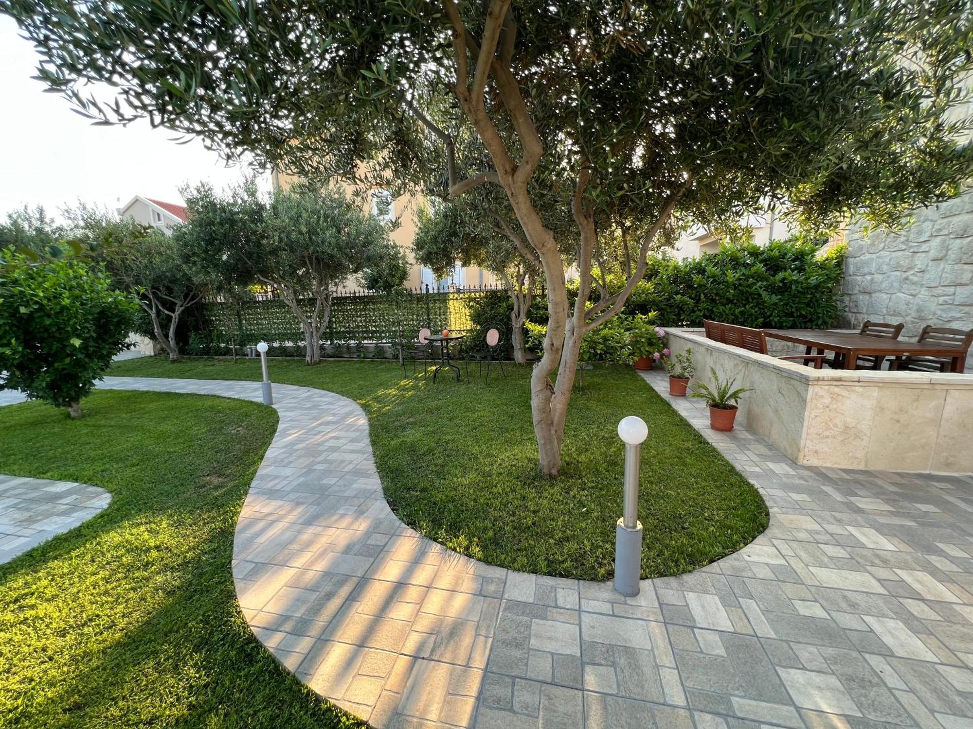 Villa Maci Kaštela Esterno foto